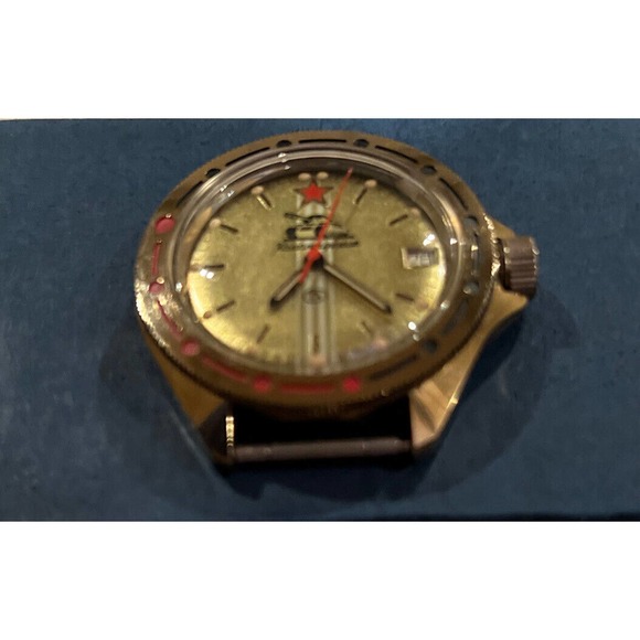 USSR GOLD SOVIET VOSTOK KOMANDIRSKIE TANK RED STAR MILITARY WATCH Great Cond - Picture 4 of 6